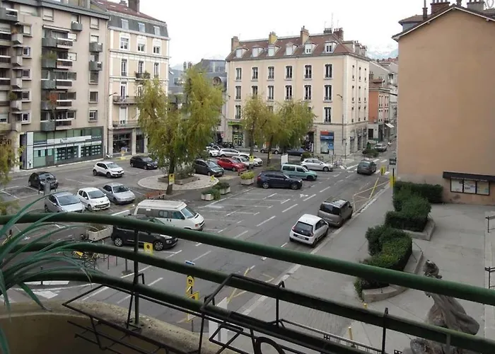Apartamento #h3 Le Fantasque City-center Shops Nearby T2 Grenoble