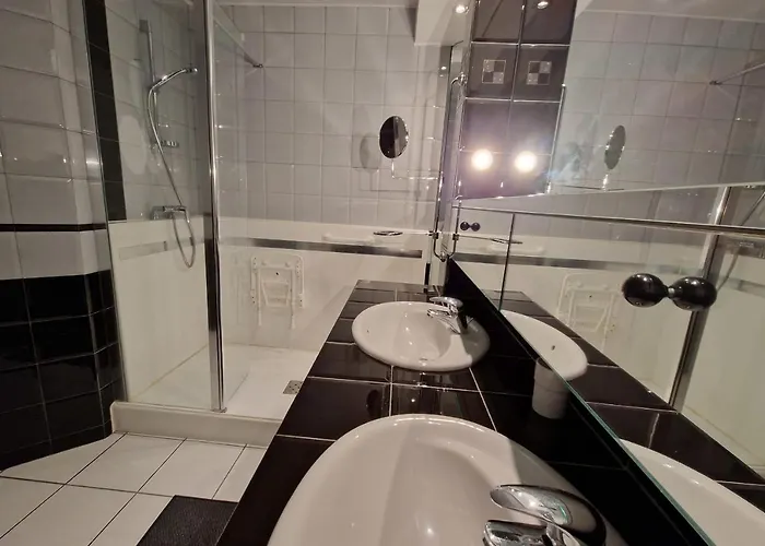 #h3 Le Fantasque City-center Shops Nearby T2 * Grenoble