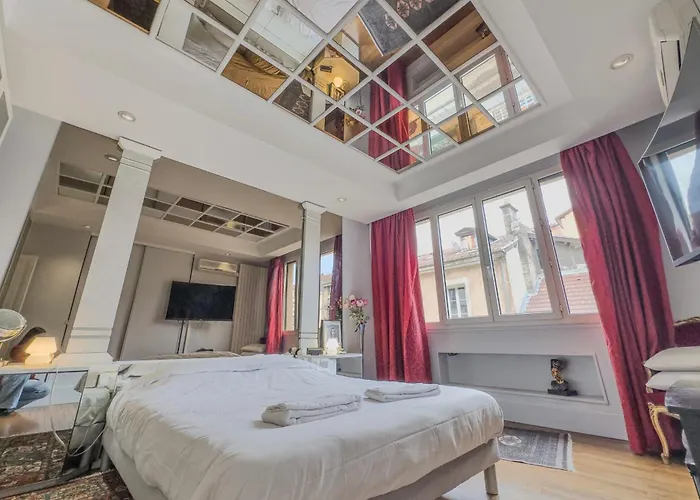 Apartamento #h3 Le Fantasque City-center Shops Nearby T2