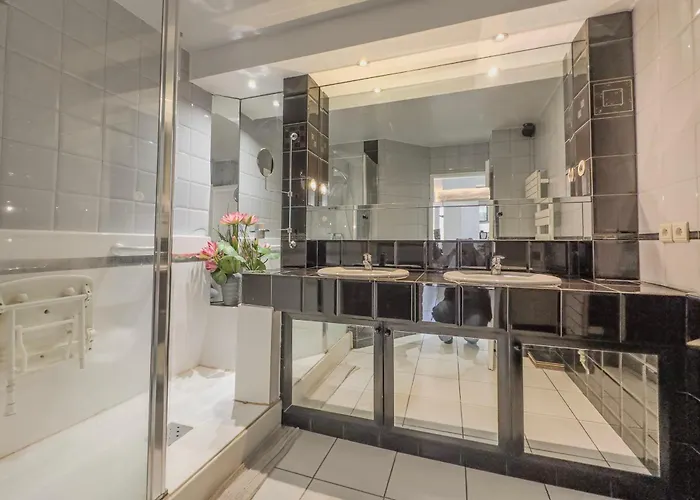 Apartamento #h3 Le Fantasque City-center Shops Nearby T2