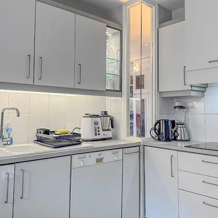 #h3 Le Fantasque City-center Shops Nearby T2 Apartamento *